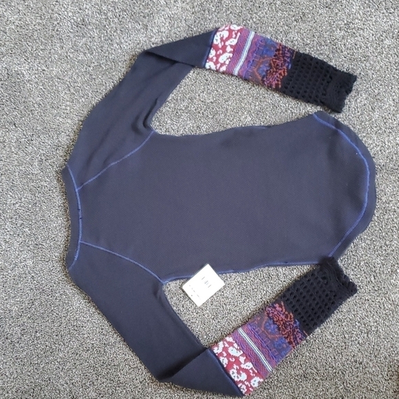 NWT Free People Mix Thermal Cuff Long Sleeve Top women boho - Picture 10 of 10